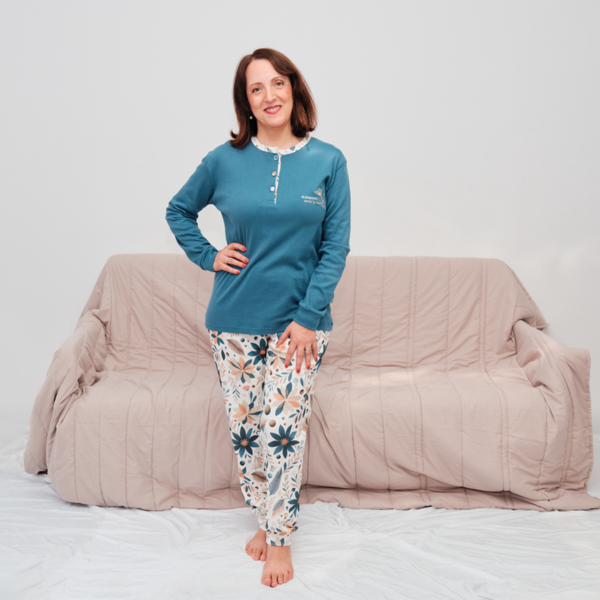 Pijama Feminino em Algodão Cardado - Salmão "Until it Blooms"